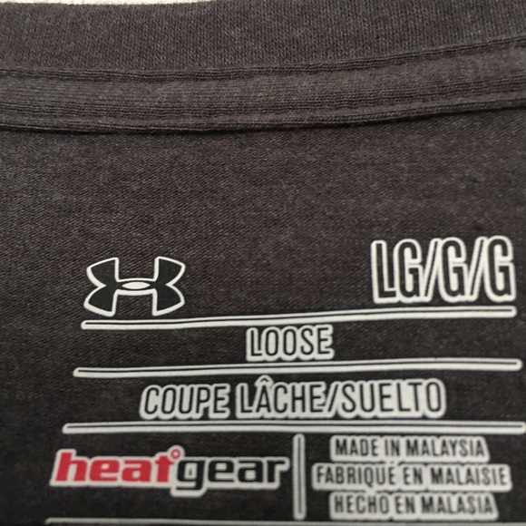 A black shirt for men - Picture 3 of 3